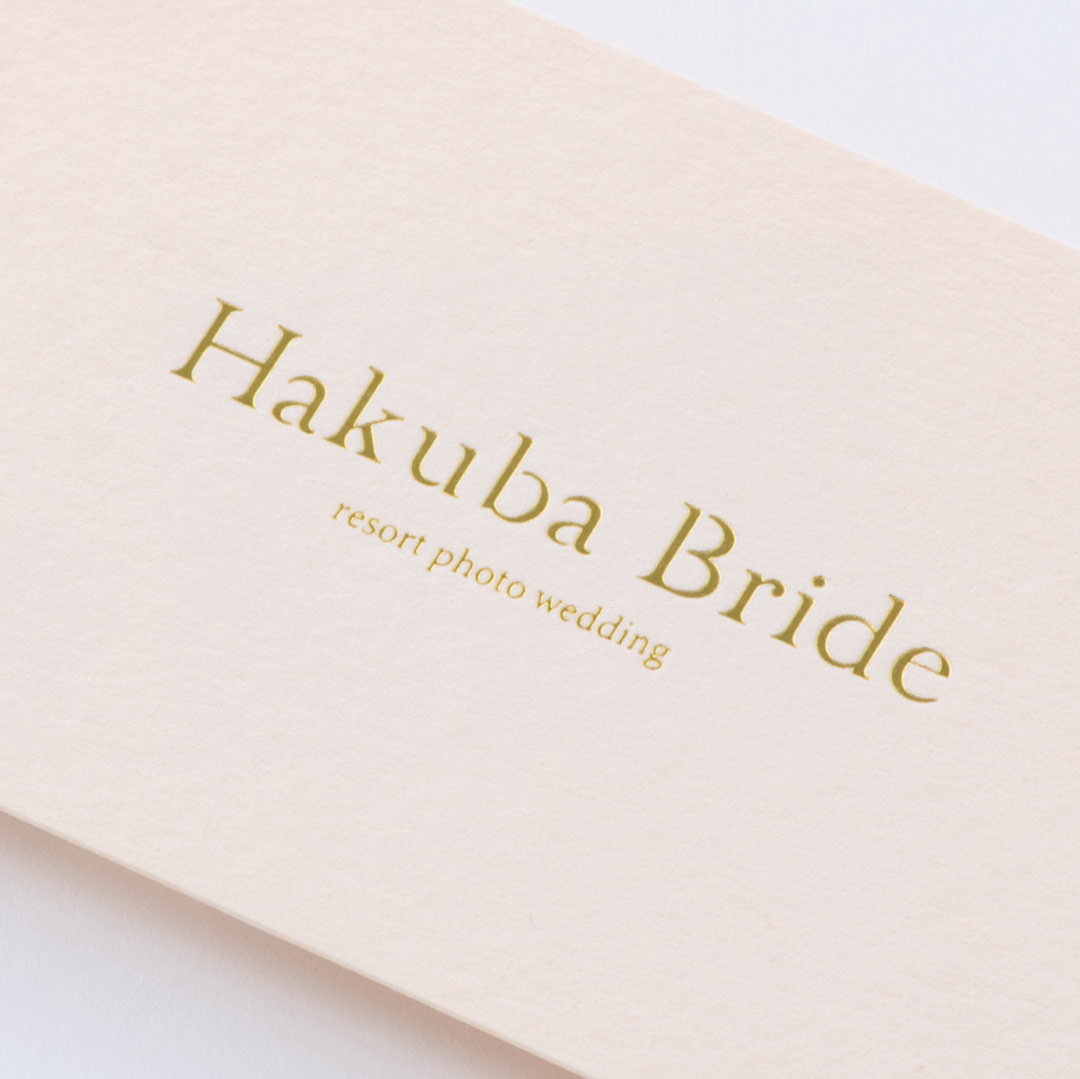 箔が輝く、上品かつ高級感のあるショップカード