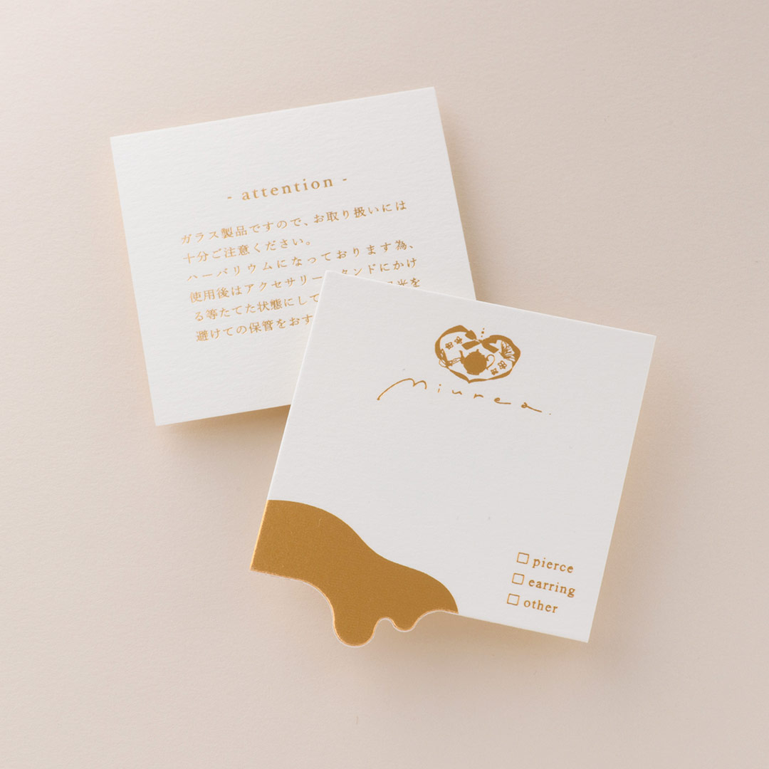 ハンドメイド作家必見。個性的でオシャレ！箔押しで作るアクセサリー台紙