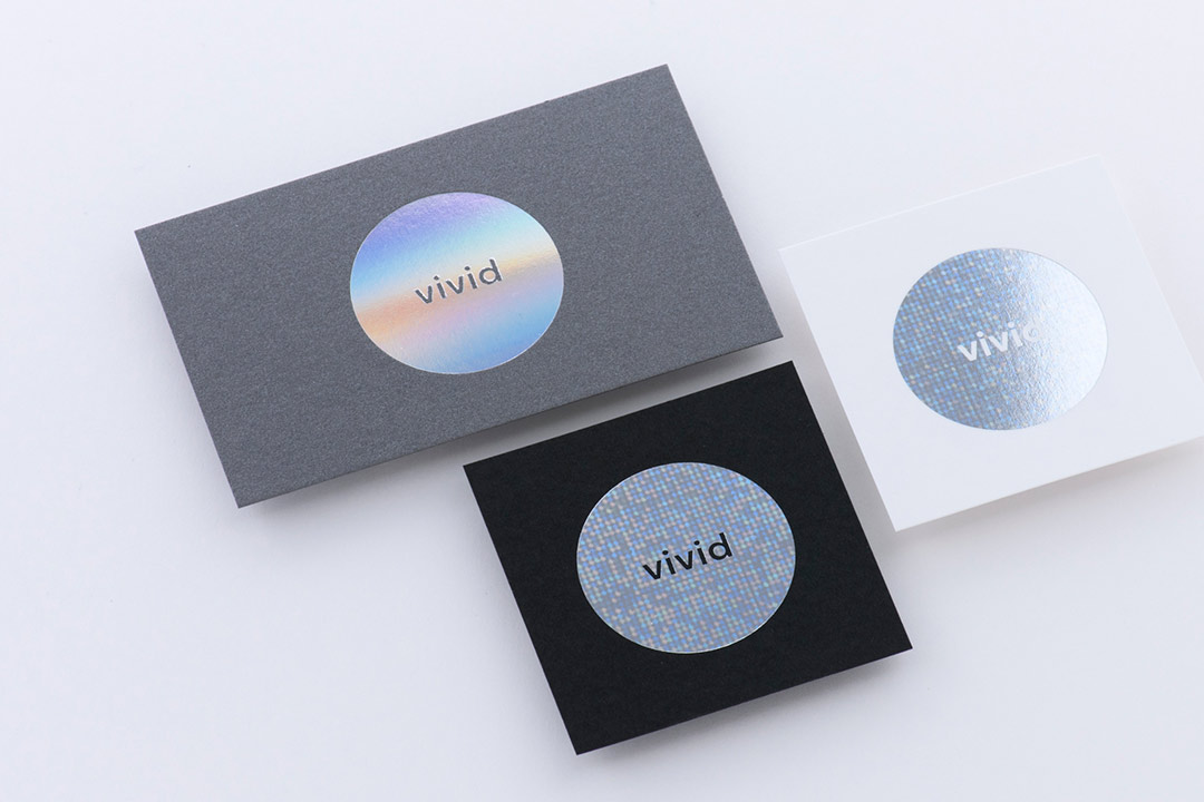 インパクトのある箔を使用した法人・ビジネス名刺