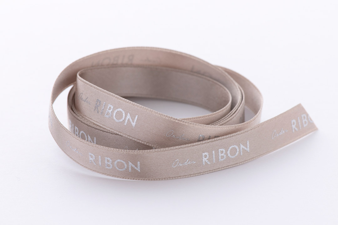 グレーベージュリボン